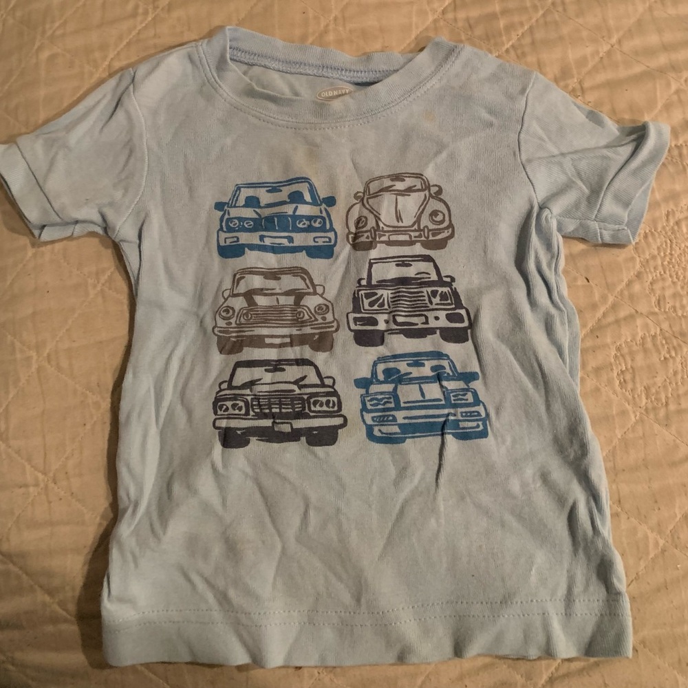Old Navy- Size 12-18 months- boys vintage car tee shirt! Stains on front.